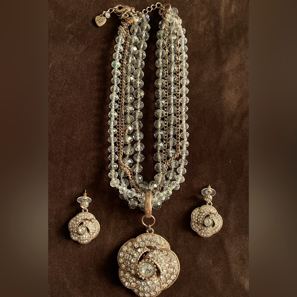 Betsey Johnson Designer Gold and Crystal Necklace w/ Intricate Floral Detailing